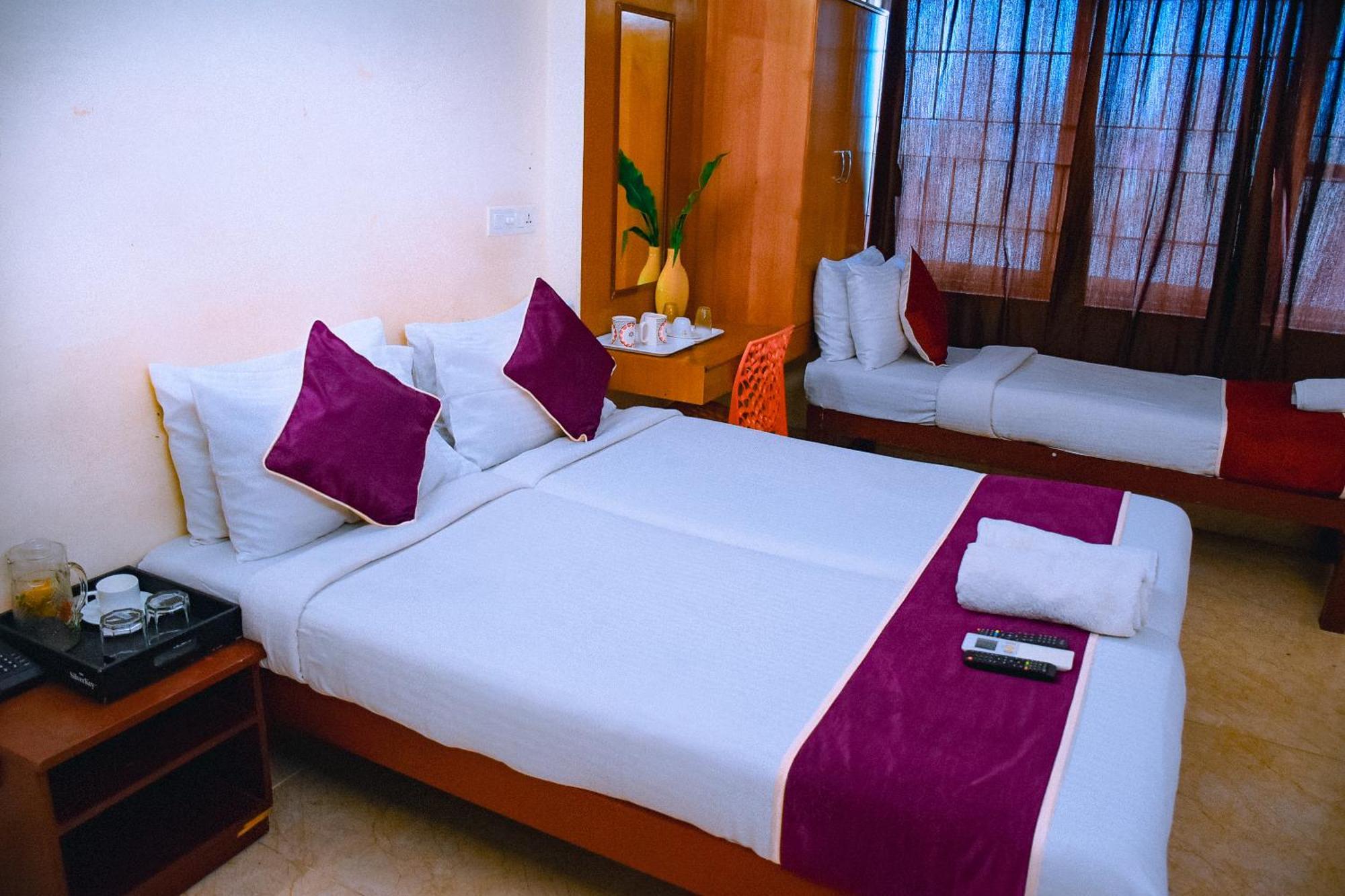 Naksha Tree Hotels Kishore Inn - Koyambedu Chennai Exterior photo